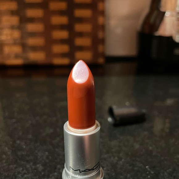 MAC Cosmetics Matte Lipstick - Picture 4 of 4